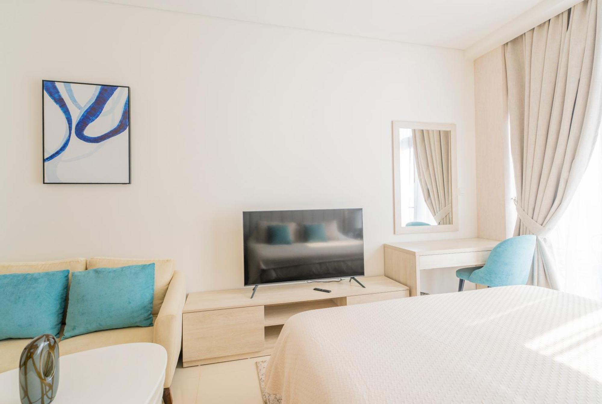 Studio With Pool And Private Beach Access On Palm Jumeirah Dubái Exterior foto