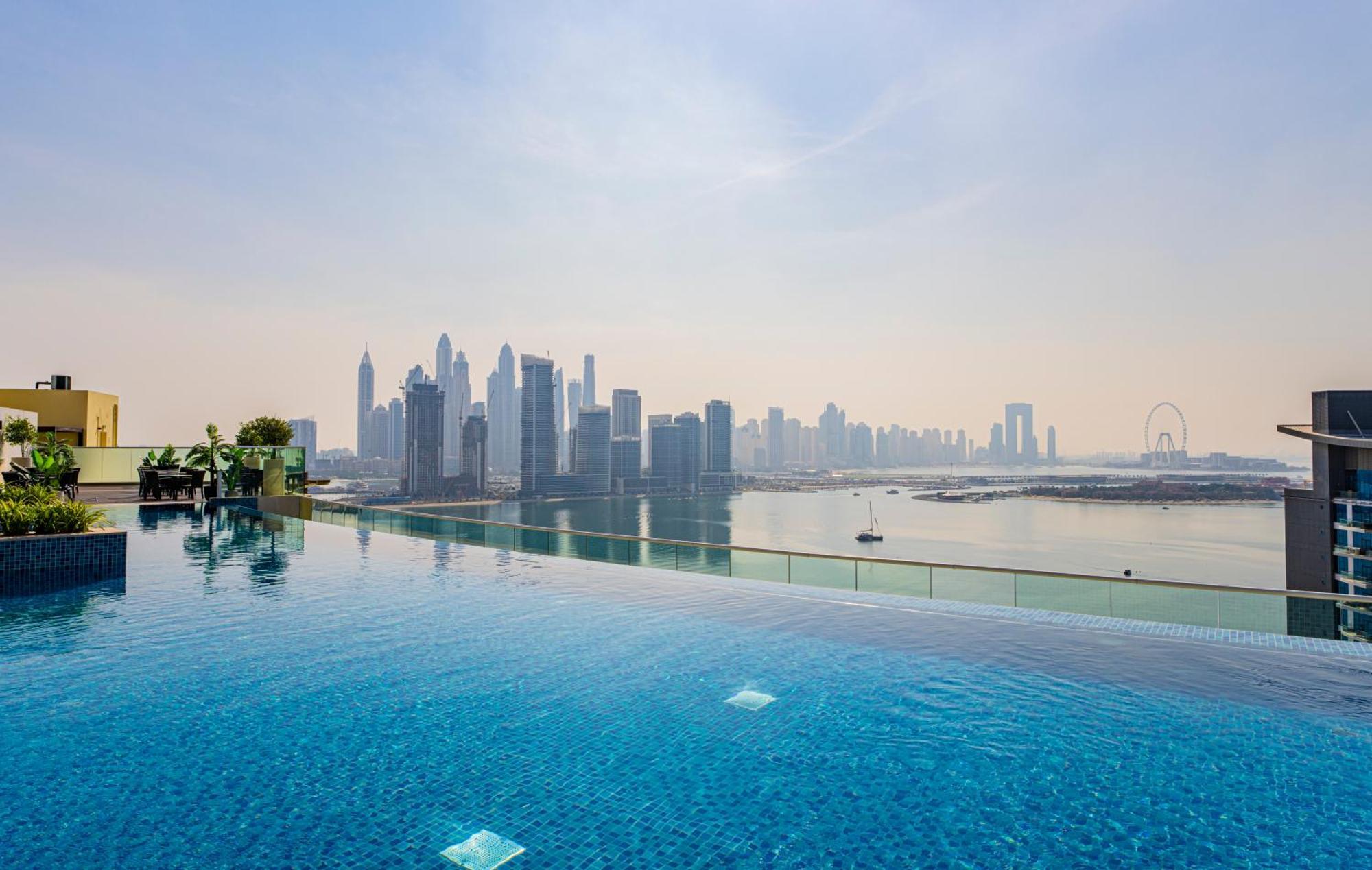 Studio With Pool And Private Beach Access On Palm Jumeirah Dubái Exterior foto
